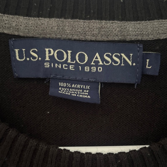 U.S. Polo Assn. Men's Black and Gray Striped Crewneck Sweater - Picture 2 of 3